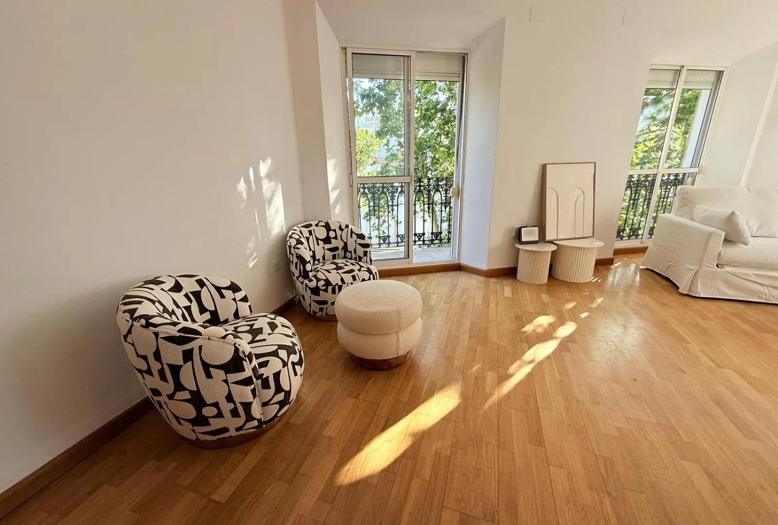 Bhost - Antonia Apartment Seville 0*,